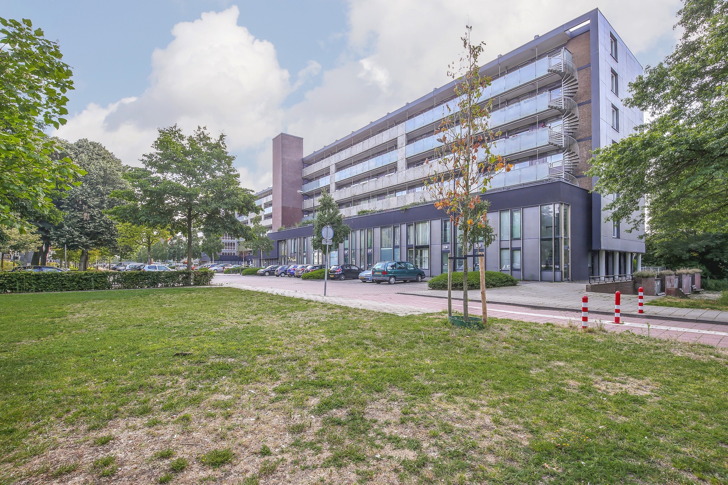 Voorkant wooncomplex Gravin Juliana van Stolberglaan, Leidschendam